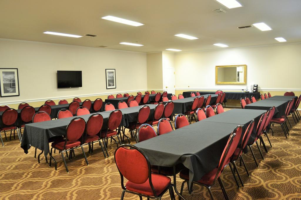 Ashmore Inn And Suites Lubbock Exterior foto