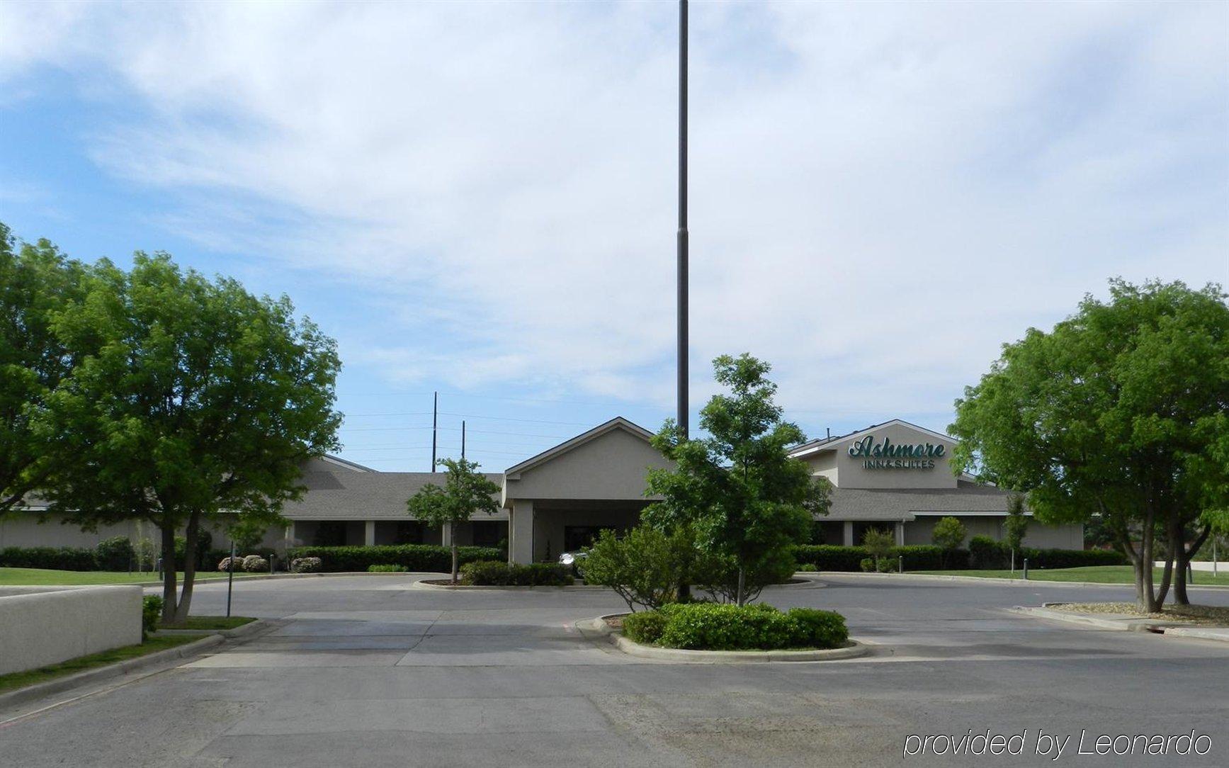 Ashmore Inn And Suites Lubbock Exterior foto